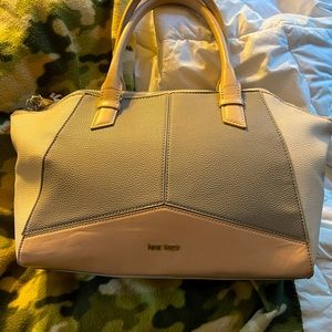 Gorgeous Nine West Satchel